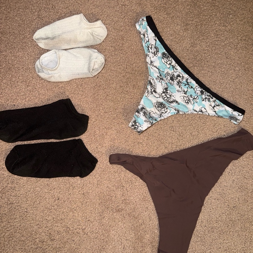 Women’s socks